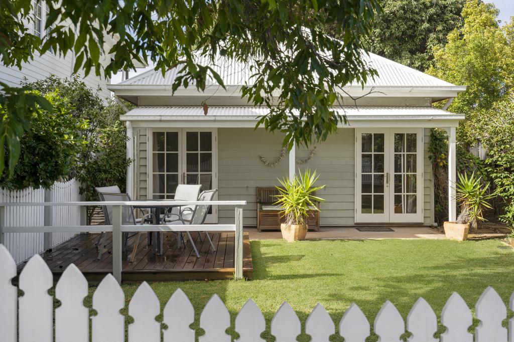 101a Colburn Ave, Victoria Point, QLD 4165