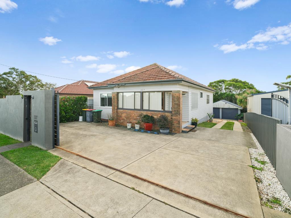 227 Main Rd, Cardiff, NSW 2285