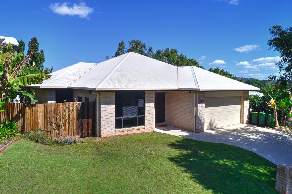 14 Kensington Dr, Cooroy, QLD 4563