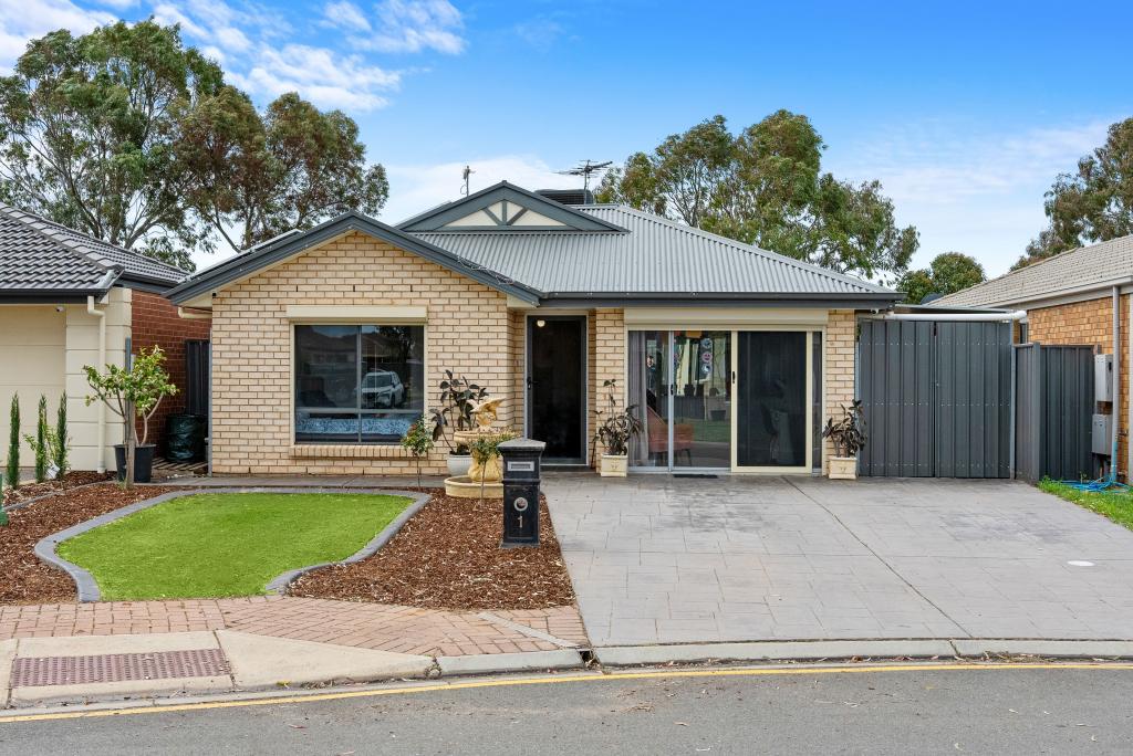 1 MONTEREY DR, MUNNO PARA WEST, SA 5115