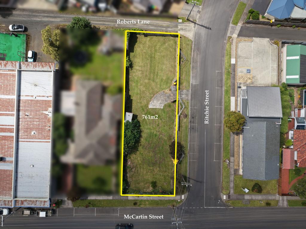 55 MCCARTIN ST, LEONGATHA, VIC 3953