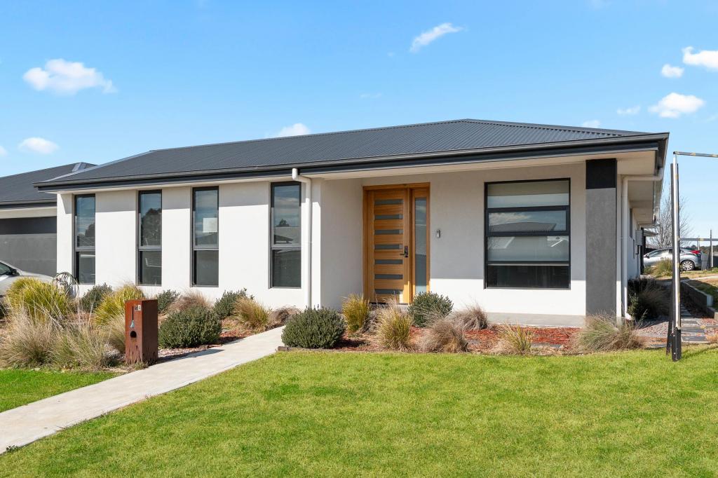2a Redman Cct, Goulburn, NSW 2580