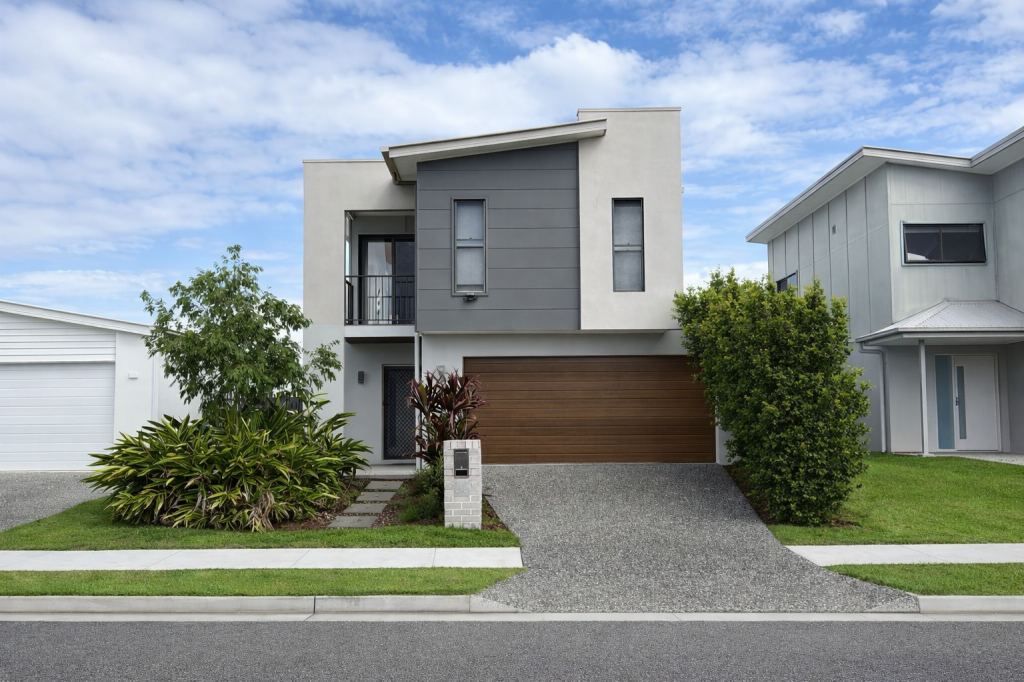 18 JAIDEN WAY, COOMERA, QLD 4209