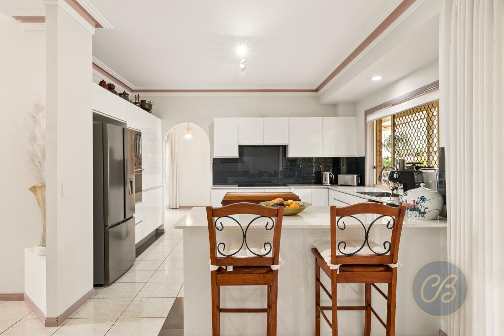 6 Wanda Ct, Albany Creek, QLD 4035
