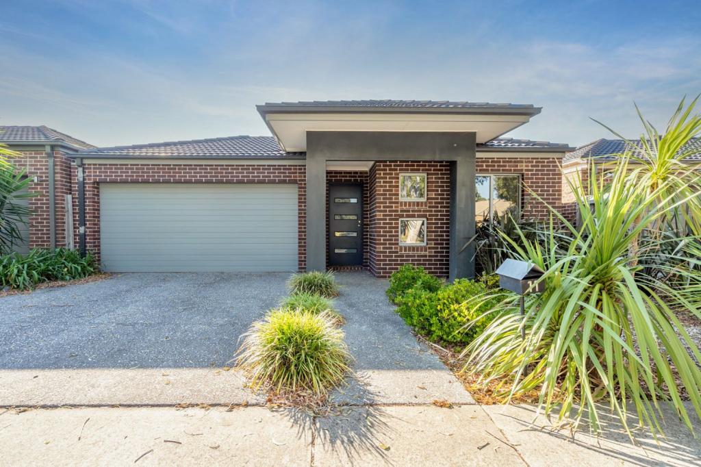 11 Fitzgerald Dr, South Morang, VIC 3752