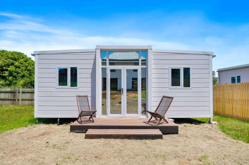 200R PINE MOUNTAIN RD, BRASSALL, QLD 4305