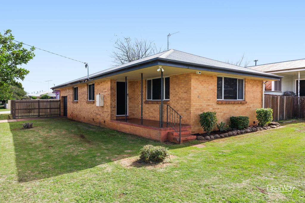 29 Erin St, Wilsonton, QLD 4350