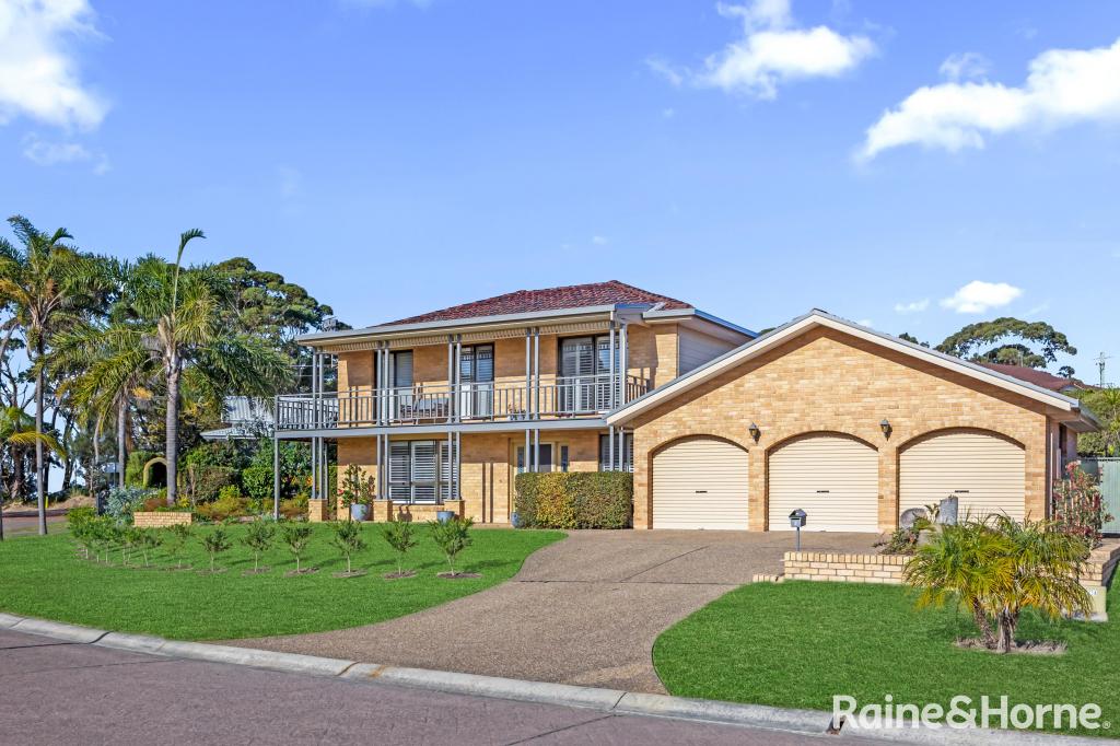 3 Bonnie Troon Cl, Dolphin Point, NSW 2539