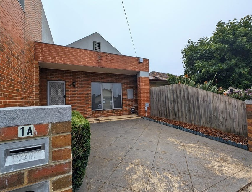 1A PORTLAND ST, COBURG, VIC 3058