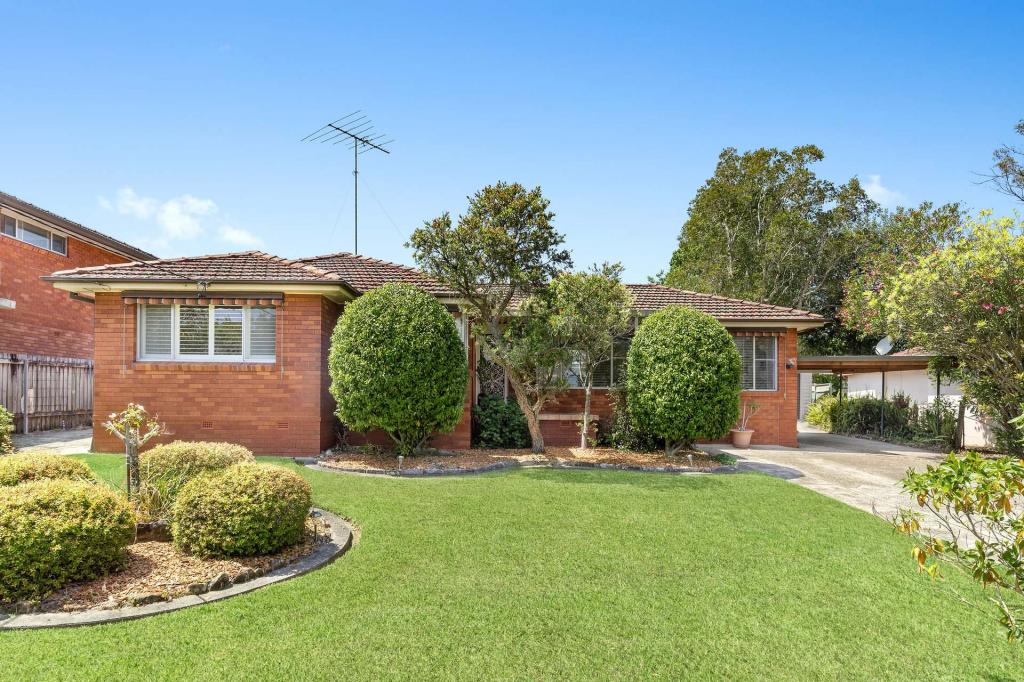 8 Waddell Cres, Hornsby Heights, NSW 2077