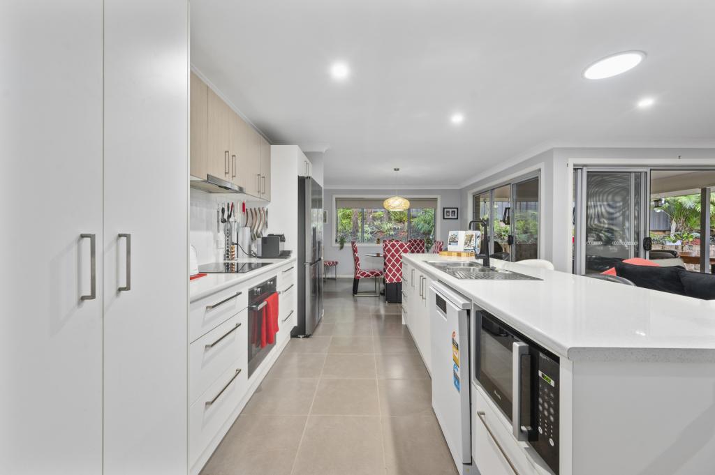 24 Rigoni Cres, Coffs Harbour, NSW 2450