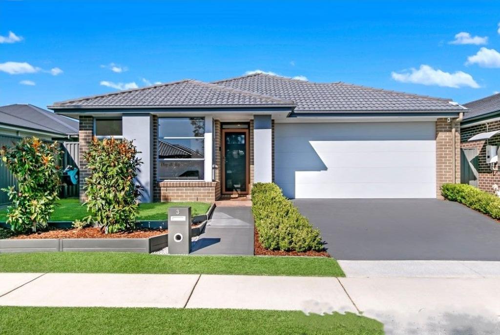 3 Commander St, Jordan Springs, NSW 2747