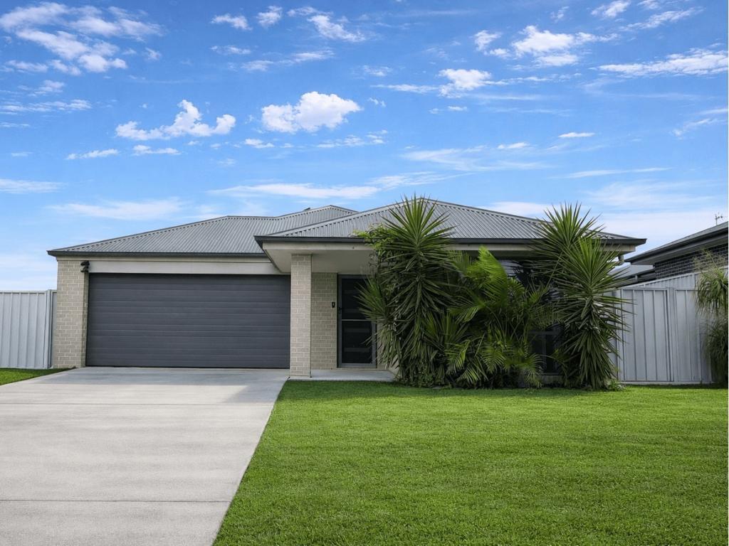 33 Peachey Cct, Karuah, NSW 2324
