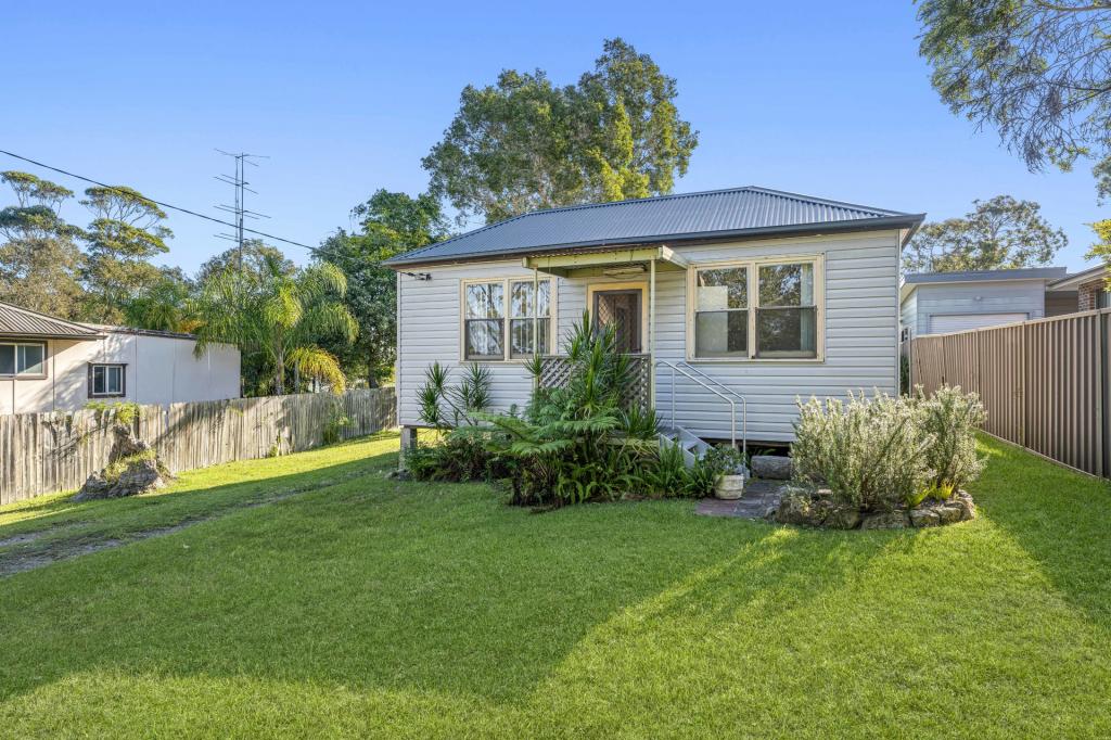 12 Budgeree Ave, Lake Munmorah, NSW 2259