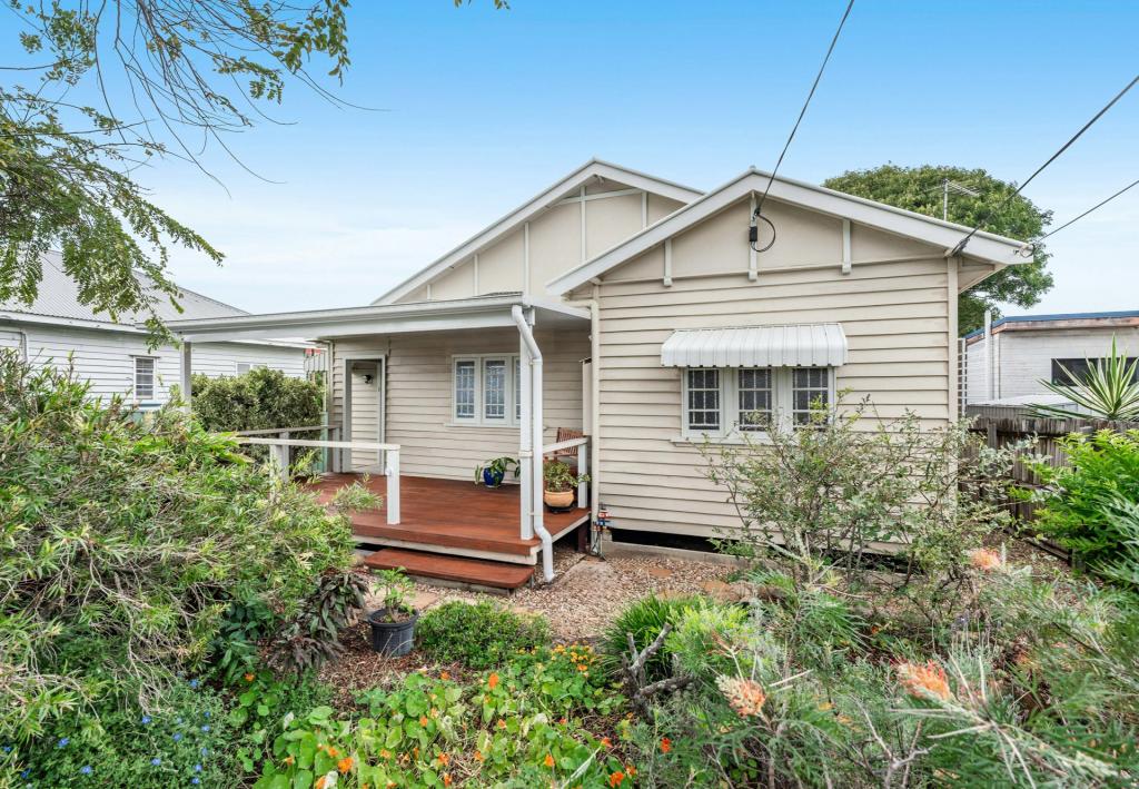 60 Sibley Rd, Wynnum West, QLD 4178