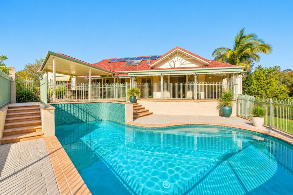 44 Martingale Cct, Clear Island Waters, QLD 4226