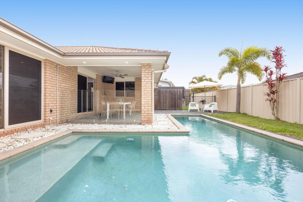 16 Little Mountain Dr, Little Mountain, QLD 4551