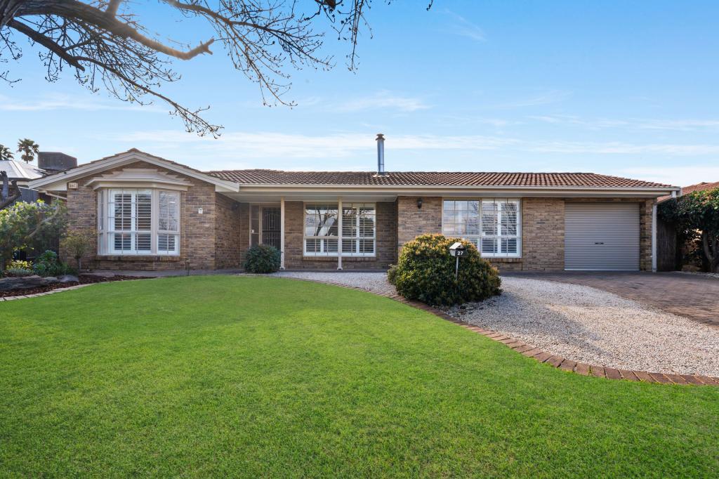 27 Frontignac Ct, Wynn Vale, SA 5127