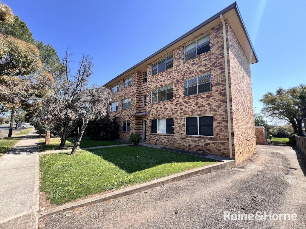 4/43 Gipps St, West Tamworth, NSW 2340