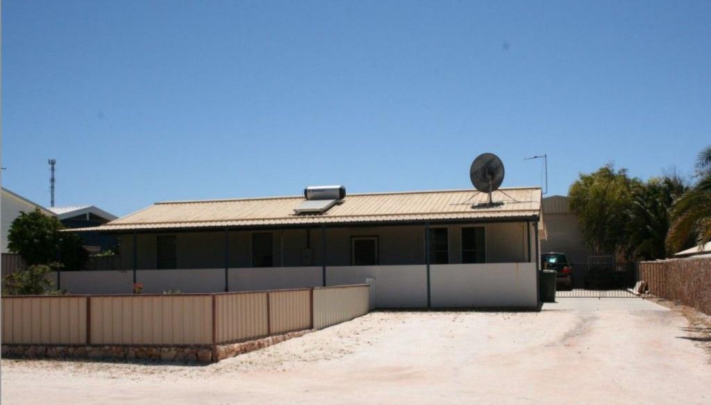 43 Hartog Cres, Denham, WA 6537