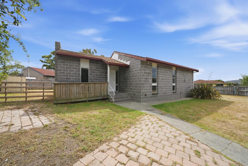 2 Fontain Cir, Rokeby, TAS 7019