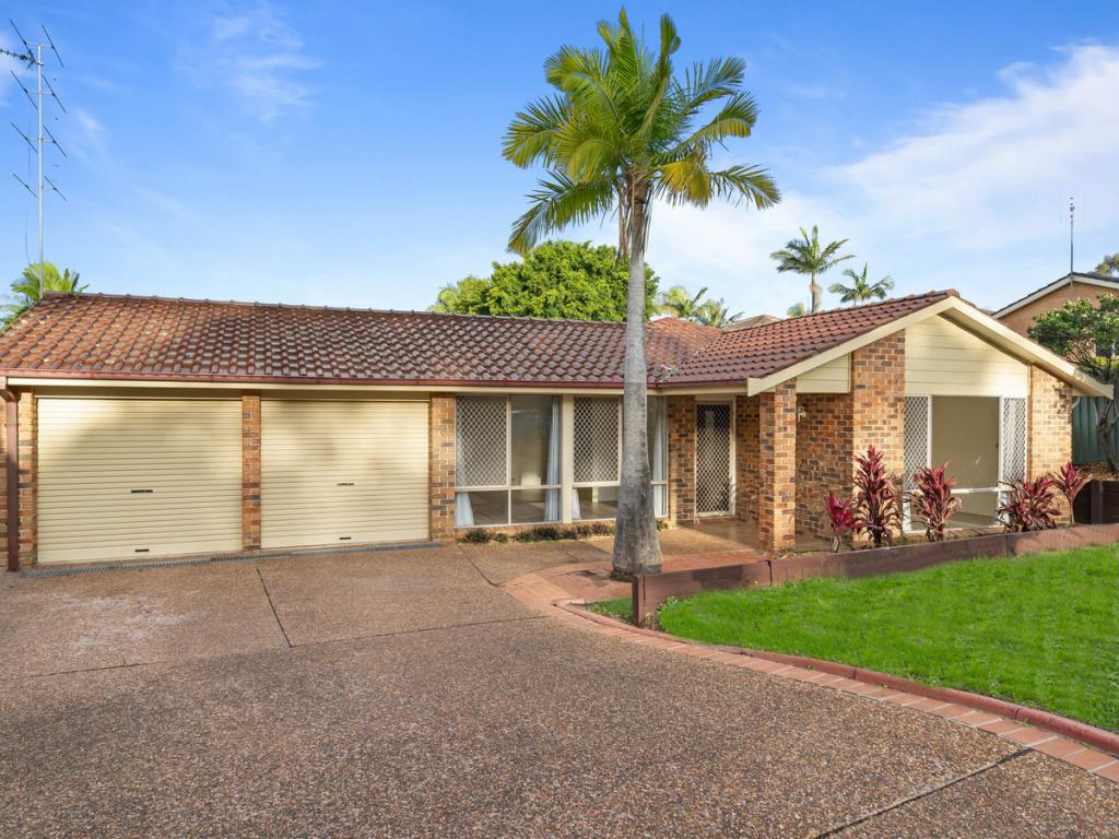 3 Merro Cl, Lake Haven, NSW 2263