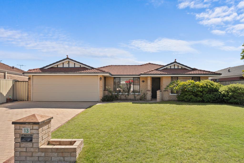 13 Summer Hill Pl, Warnbro, WA 6169