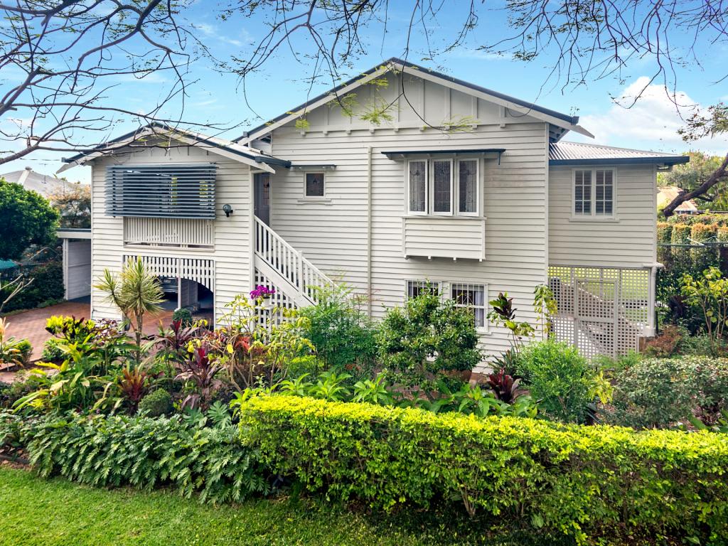 24 Brentwood St, Clayfield, QLD 4011