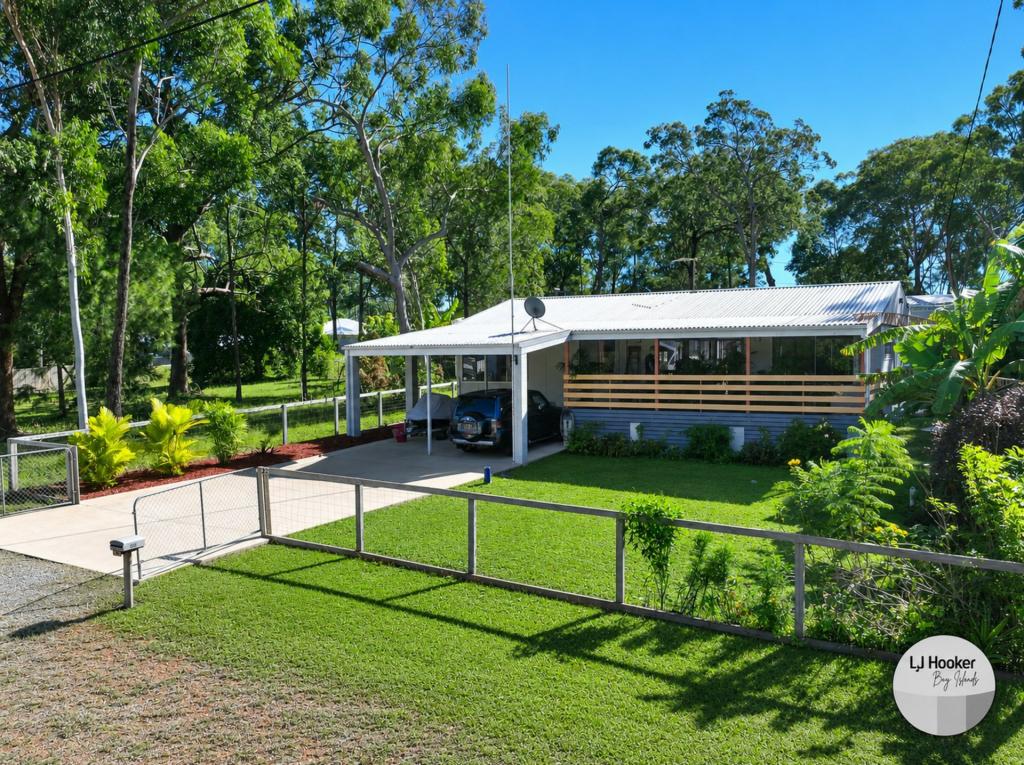 23 Channel St, Russell Island, QLD 4184
