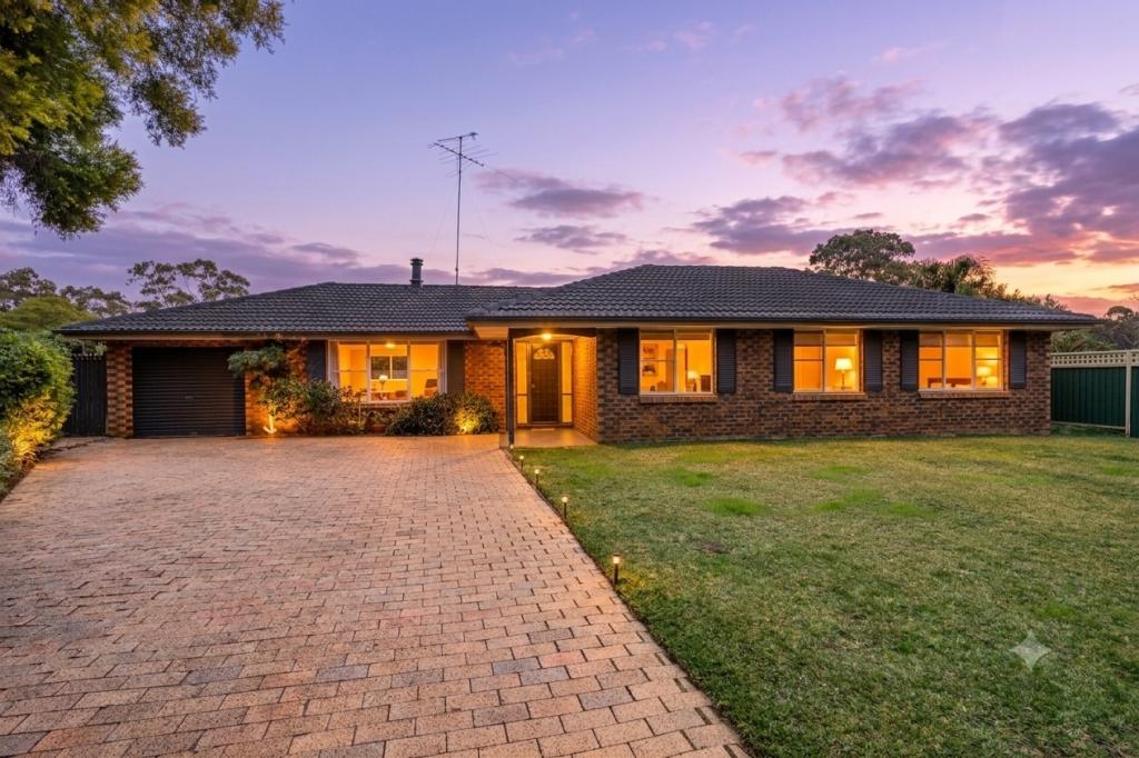 4 Aru Pl, Kings Park, NSW 2148