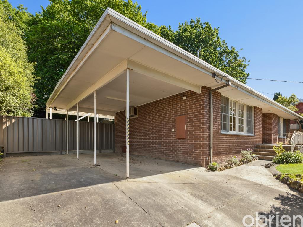 85 Winyard Dr, Mooroolbark, VIC 3138