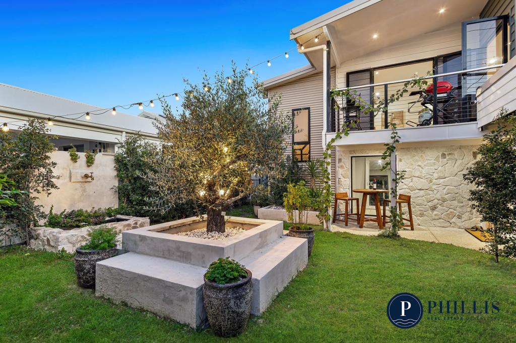 34 Errol Ave, Paradise Point, QLD 4216