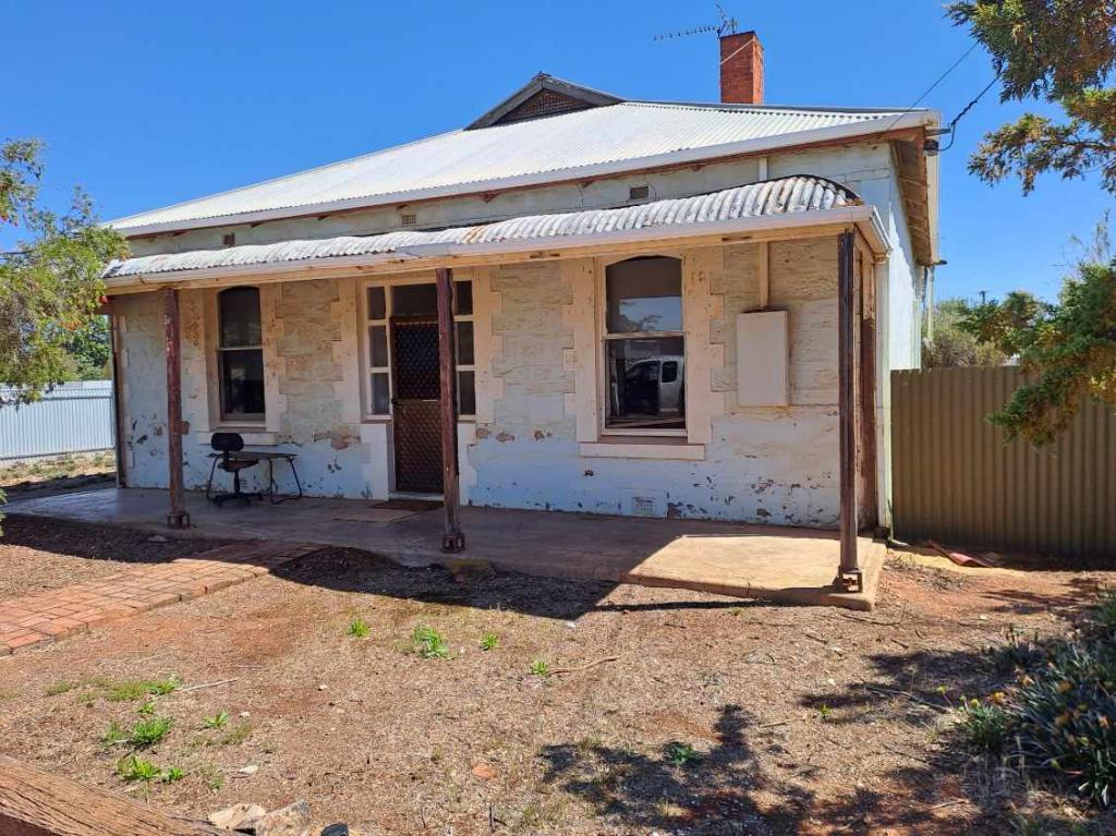 33 Hill St, Peterborough, SA 5422