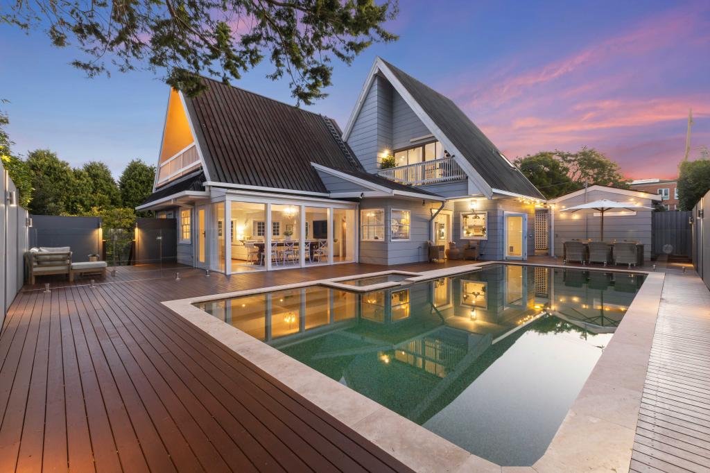 82 Kedumba Cres, North Turramurra, NSW 2074