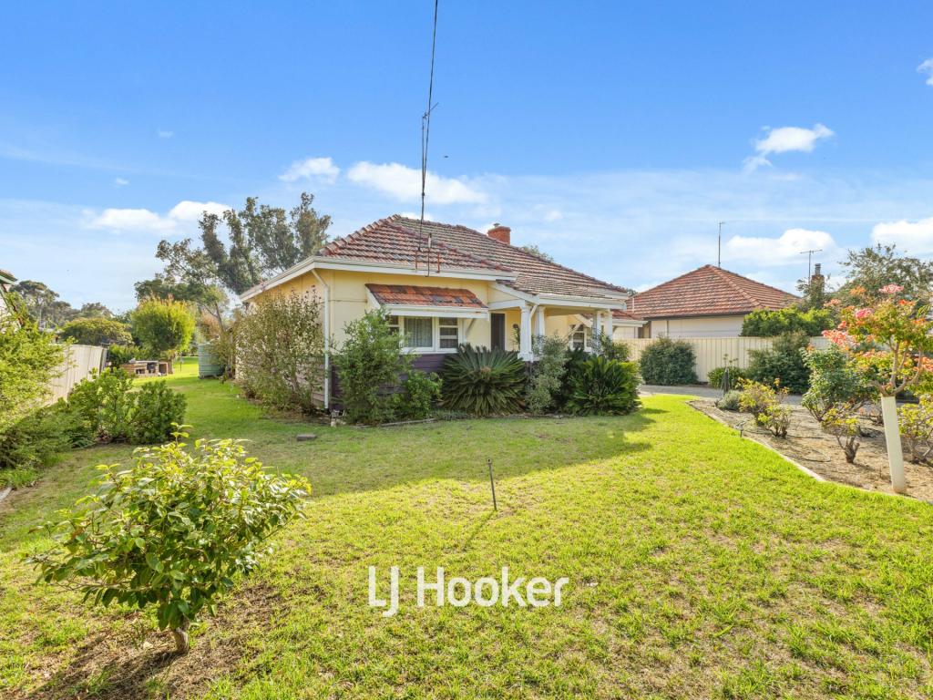 18 Buckby Rd, Harvey, WA 6220