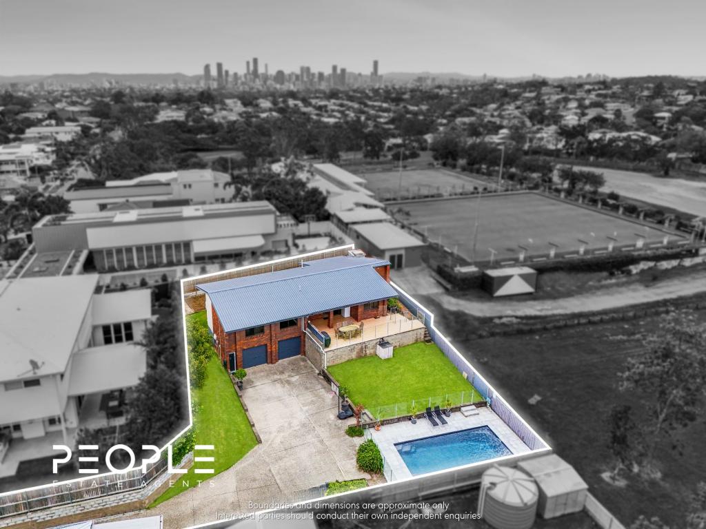 98 Perth St, Camp Hill, QLD 4152