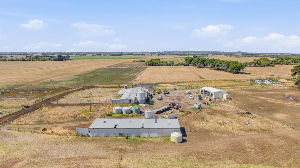 44 Spinks Rd, Kirkstall, VIC 3283