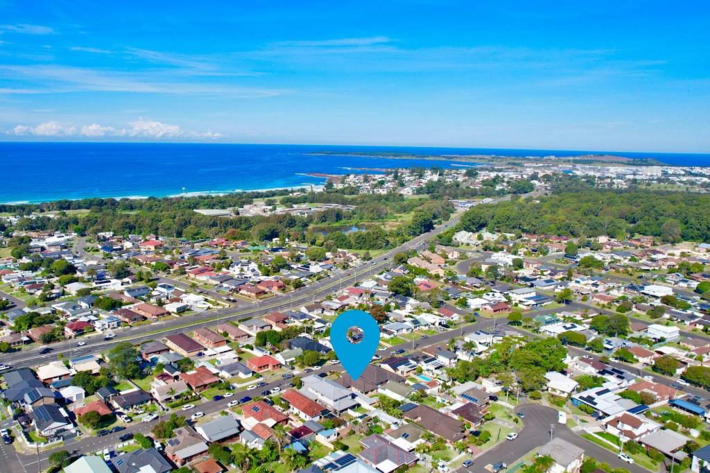 52 Sammat Ave, Barrack Heights, NSW 2528