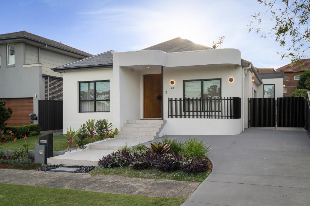 24 Lobb Cres, Beverley Park, NSW 2217