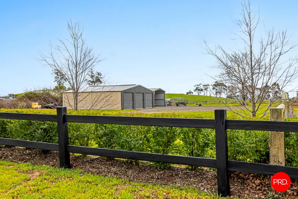 35 FORD ST, GLENLYON, VIC 3461