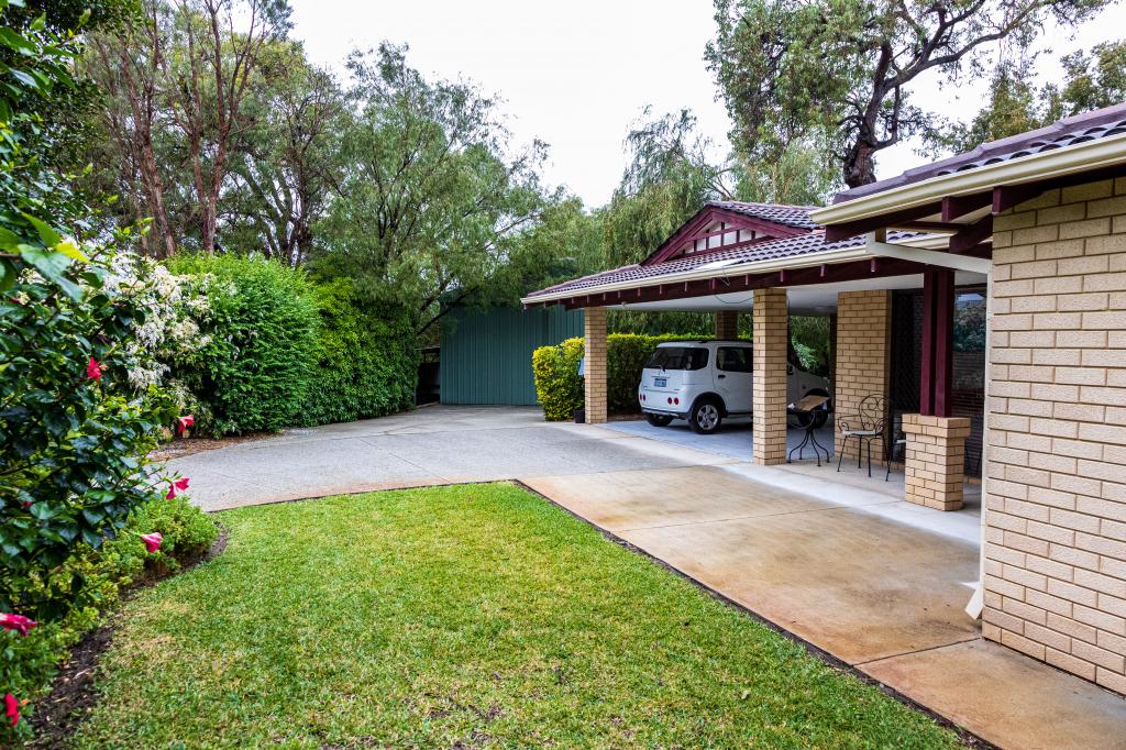 4 Cobbler Ct, Wellard, WA 6170