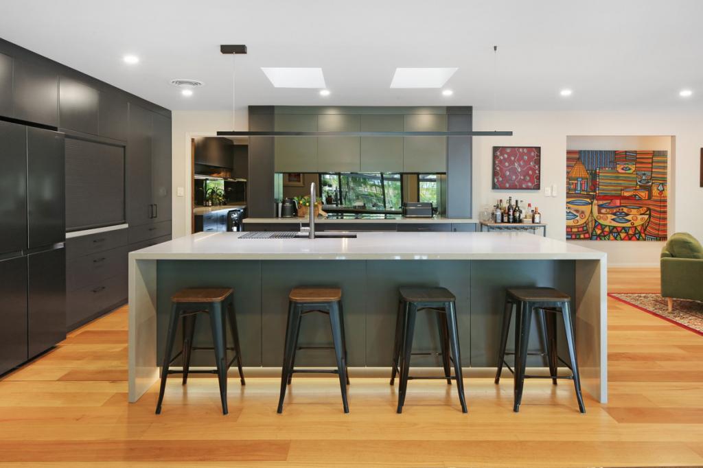 25 Dungogie Dr, Tallebudgera, QLD 4228