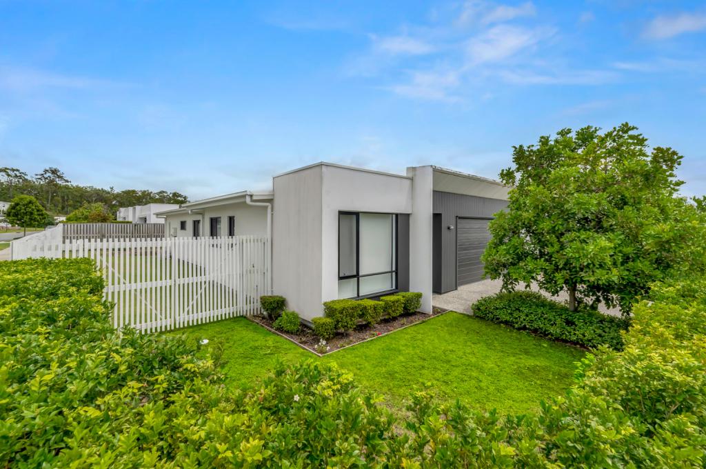 77 The Heights Bvd, Pimpama, QLD 4209