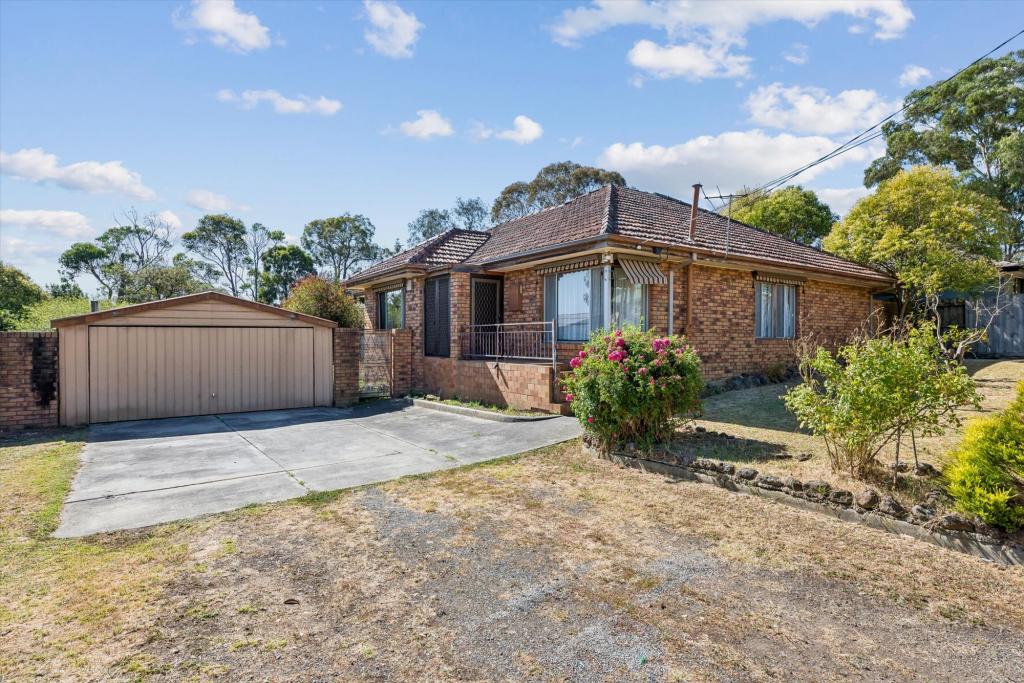 17 Burke Rd, Ferntree Gully, VIC 3156