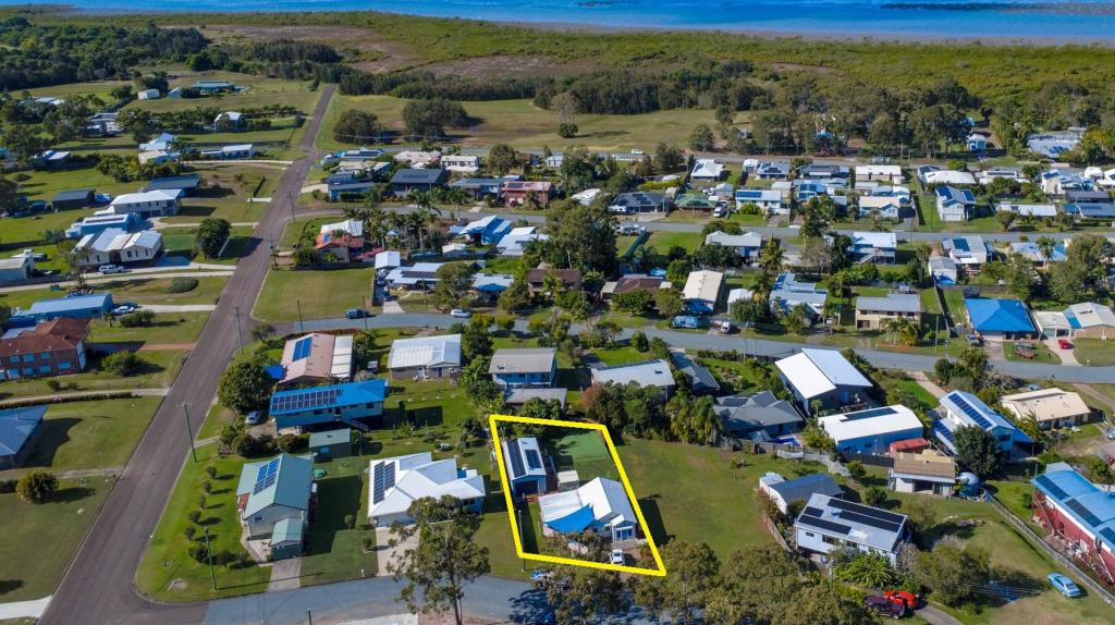 6 Turnstone Bvd, River Heads, QLD 4655