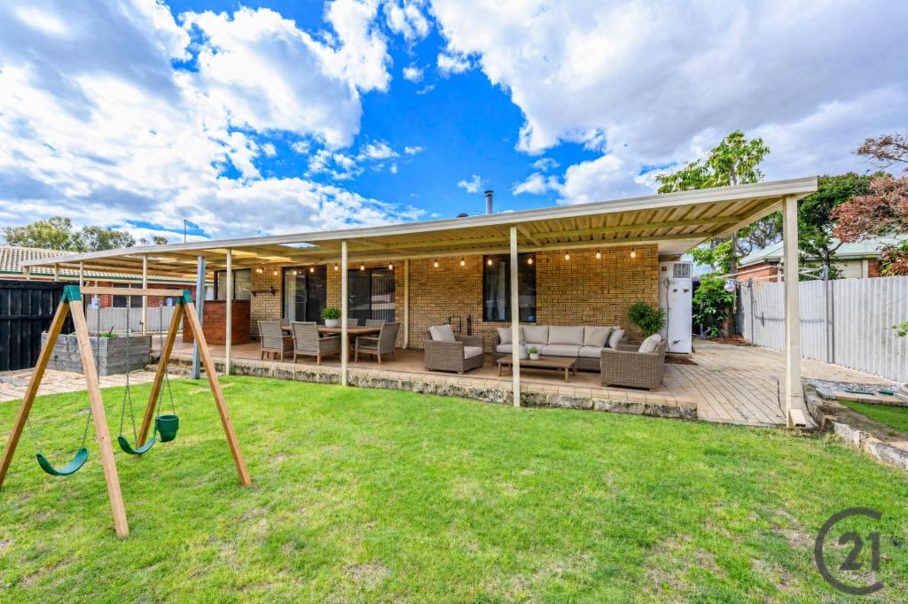49 Carina Cir, Halls Head, WA 6210