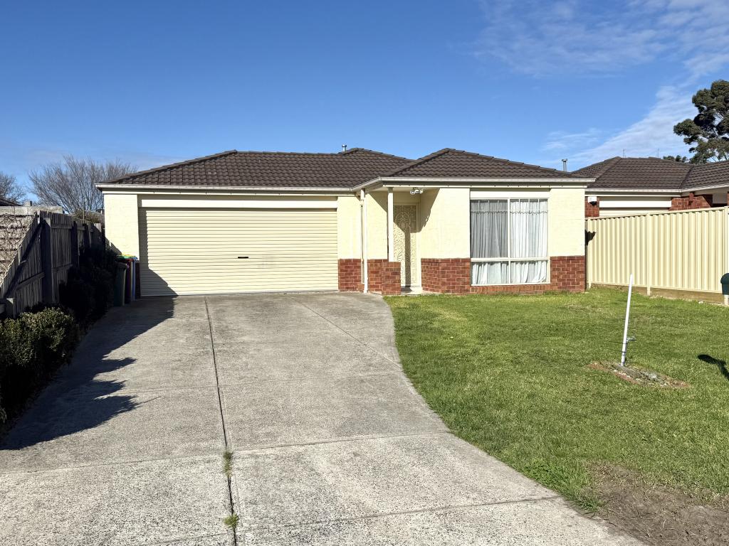 12 Menindee Tce, Narre Warren South, VIC 3805