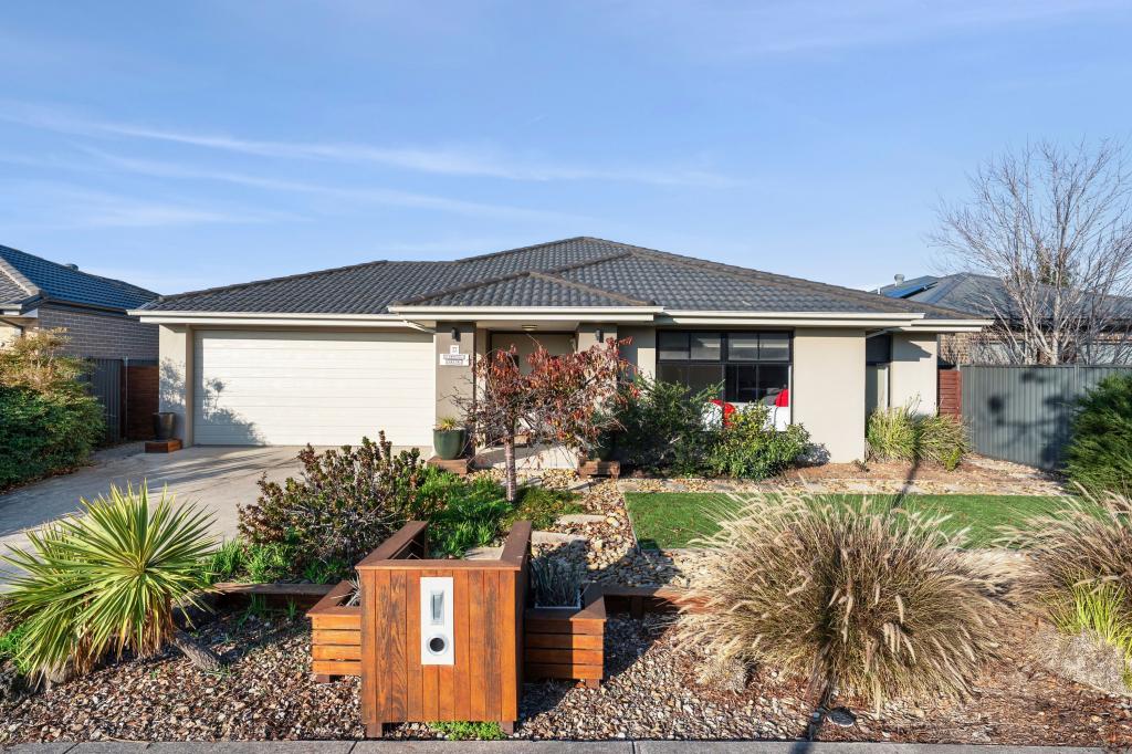 12 Lapwing Dr, Lara, VIC 3212