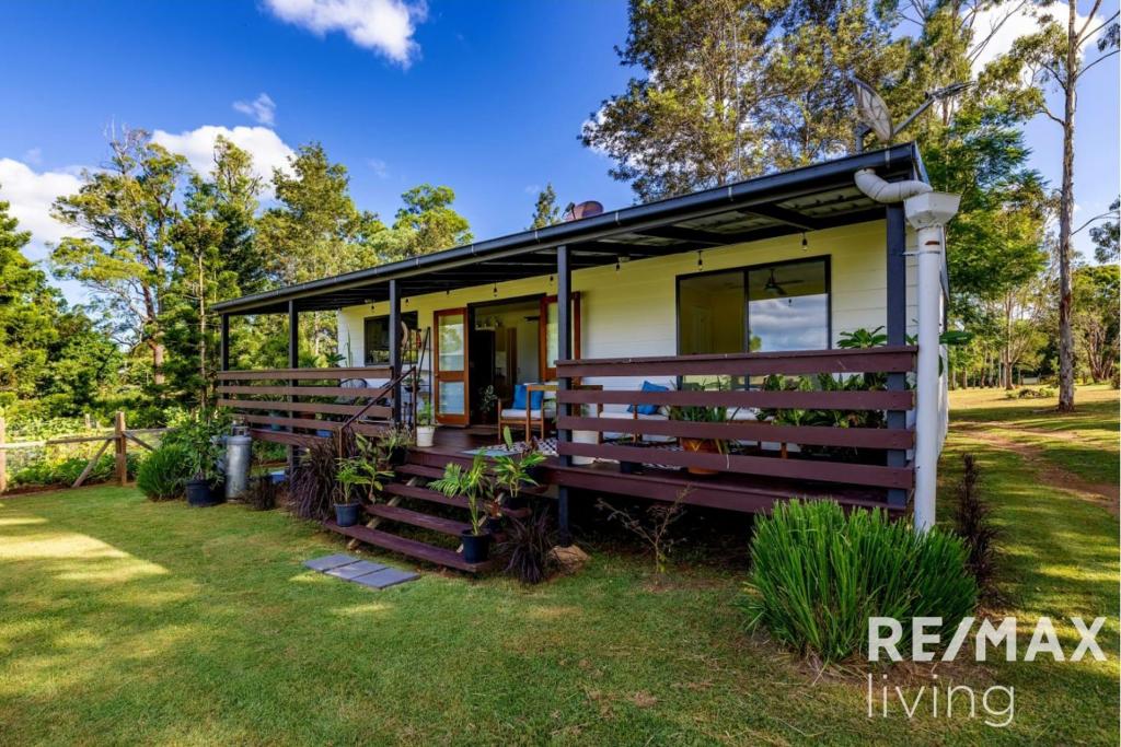 94 Hardgrave Rd, Benarkin North, QLD 4314