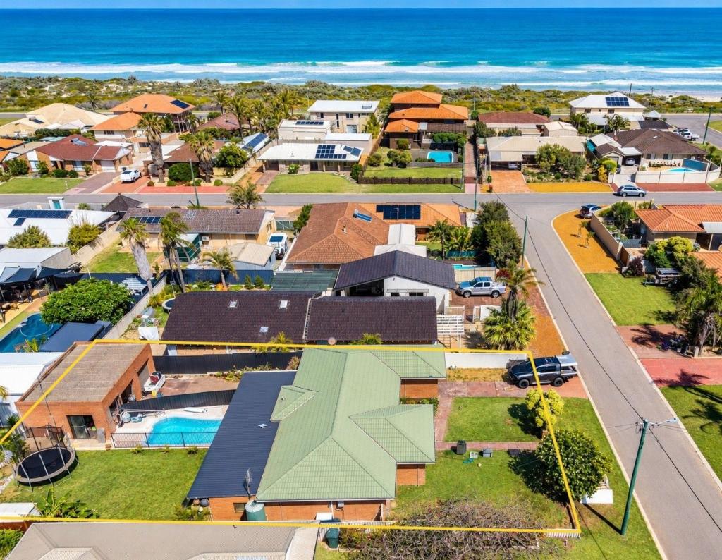 6 Snell Ct, Tarcoola Beach, WA 6530